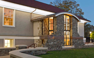 Ireland's Great Hunger Museum, stone front entry design